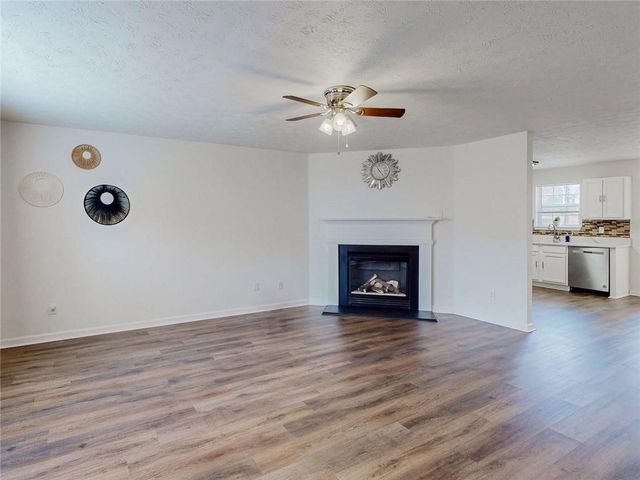 26 Springbottom Drive, Lawrenceville, GA 30046