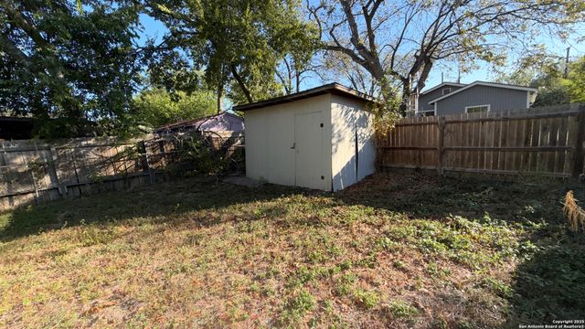 442 SW 41st, San Antonio, TX 78237