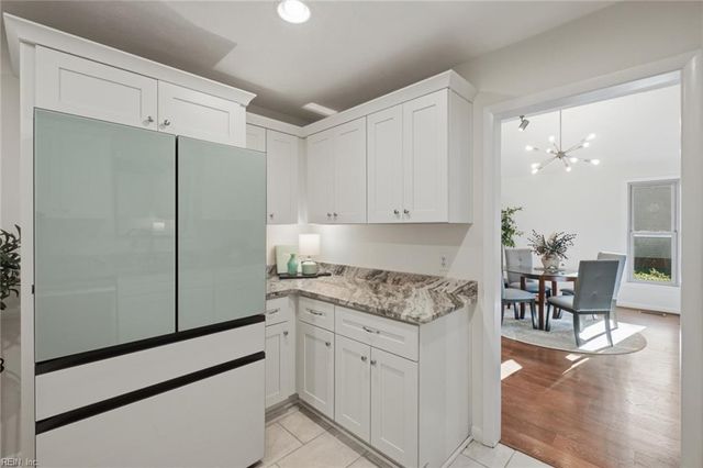 7740 Waters Edge LN, Gloucester Point, VA 23062