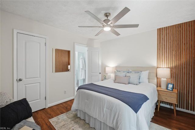 7740 Waters Edge LN, Gloucester Point, VA 23062