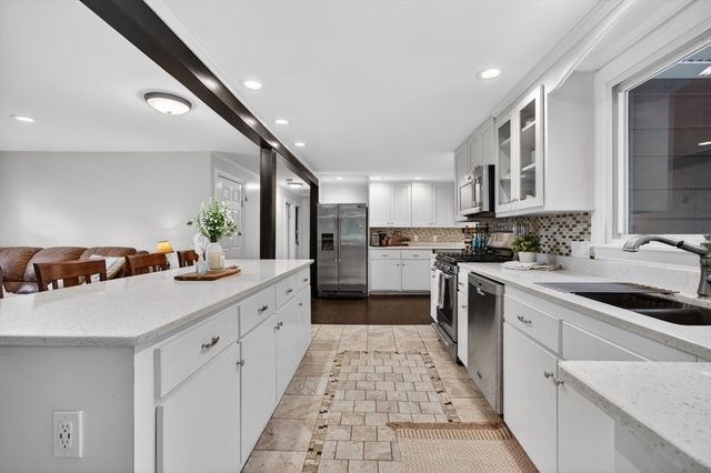 169 Woodland St, Natick, MA 01760