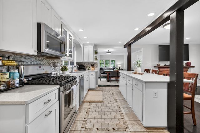 169 Woodland St, Natick, MA 01760