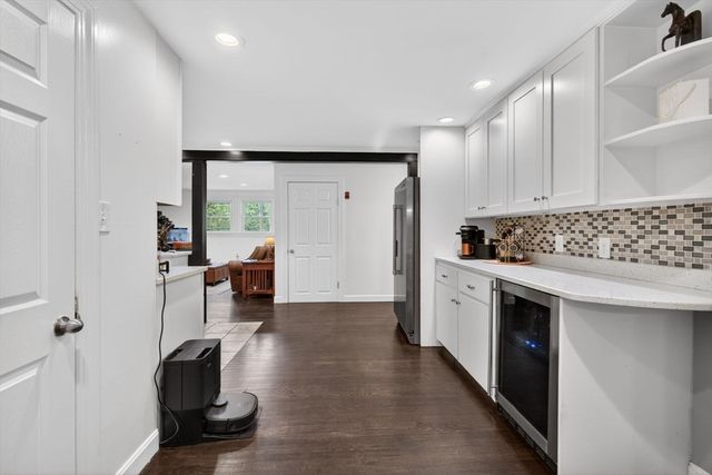 169 Woodland St, Natick, MA 01760