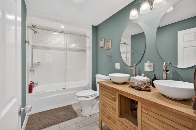 169 Woodland St, Natick, MA 01760