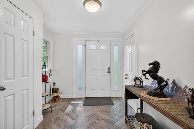 169 Woodland St, Natick, MA 01760
