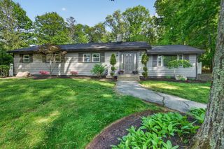 169 Woodland St, Natick, MA 01760