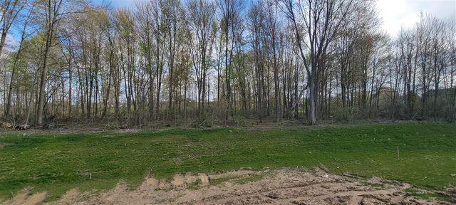 7904 Loralyn Court 32, Caledonia, MI 49316
