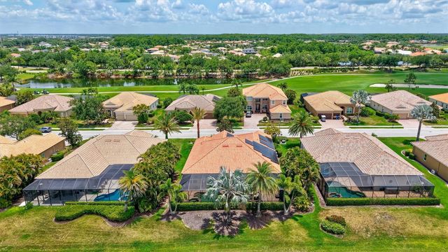 7511 HERITAGE GRAND PLACE, Bradenton, FL 34212