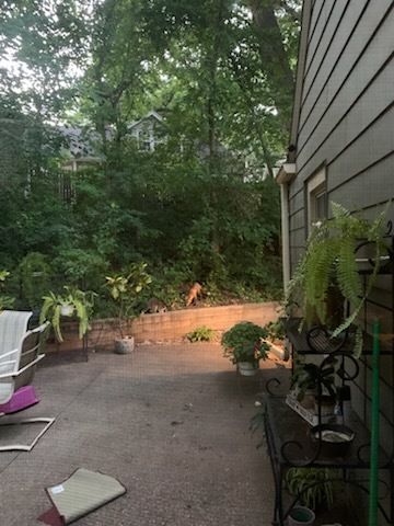 2019 11TH Street Place, East Moline, IL 61244