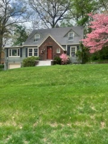 2019 11TH Street Place, East Moline, IL 61244