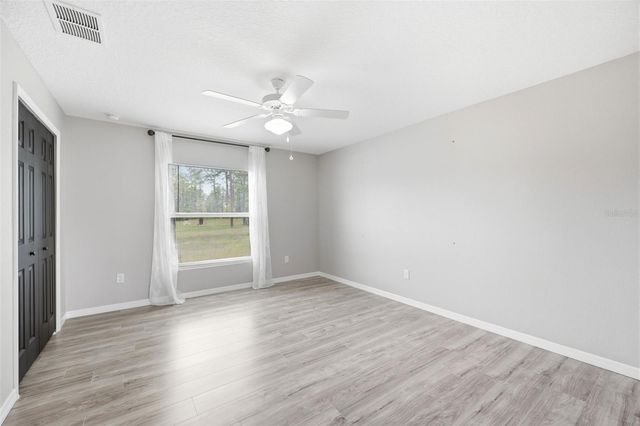 18043 PALMDALE ROAD, Weeki Wachee, FL 34614