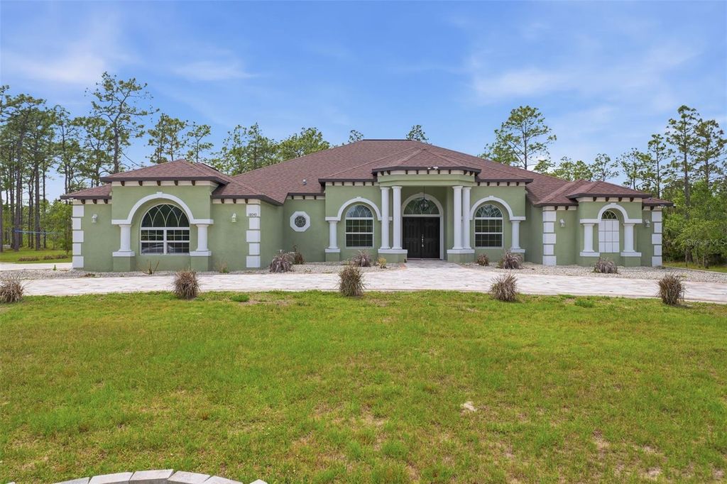 18043 PALMDALE ROAD, Weeki Wachee, FL 34614