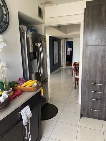 4174 Inverrary Drive 1015, Lauderhill, FL 33319