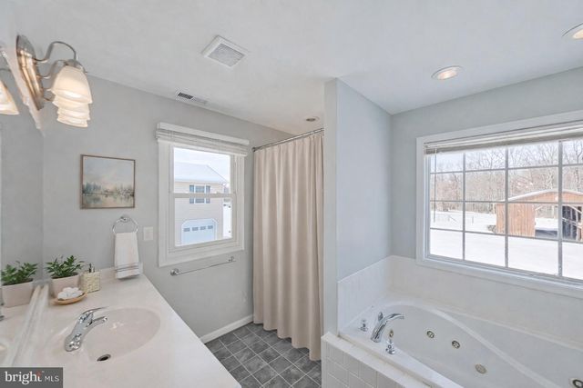 17717 PEPMEIER HILL RD, Woodford, VA 22580