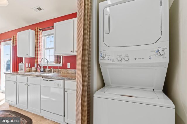 17717 PEPMEIER HILL RD, Woodford, VA 22580