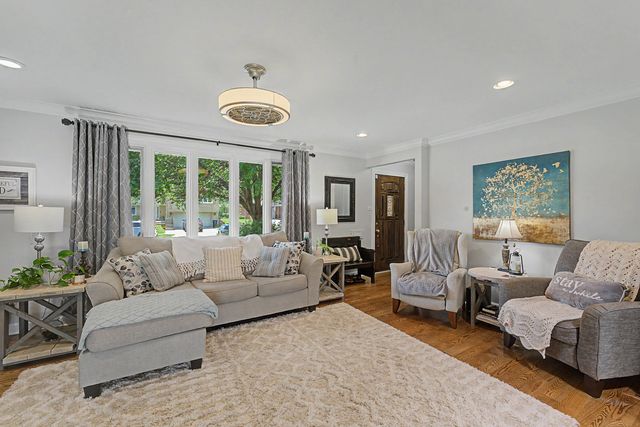 8616 W 144th. Street W, Orland Park, IL 60462
