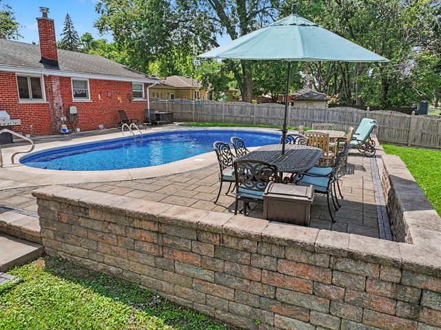 8616 W 144th. Street W, Orland Park, IL 60462