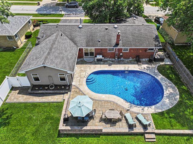 8616 W 144th. Street W, Orland Park, IL 60462