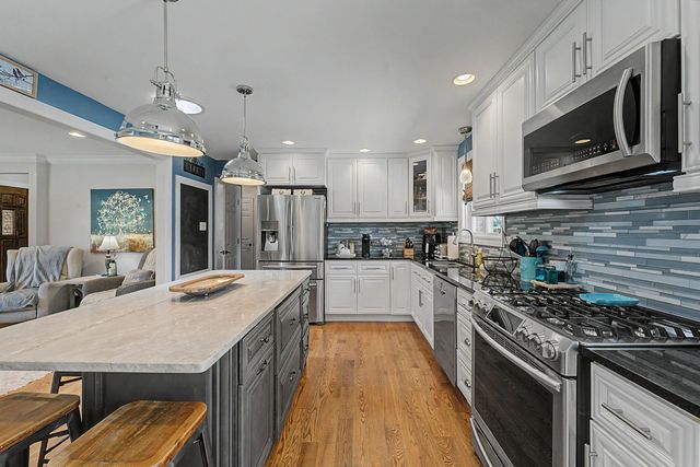 8616 W 144th. Street W, Orland Park, IL 60462
