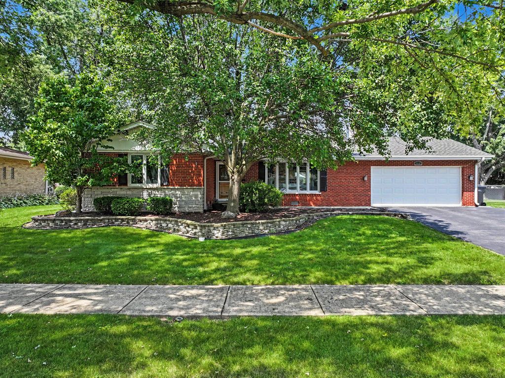 8616 W 144th. Street W, Orland Park, IL 60462