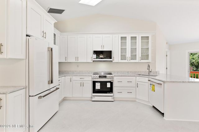 832 WHITE EAGLE Circle, St. Augustine, FL 32086