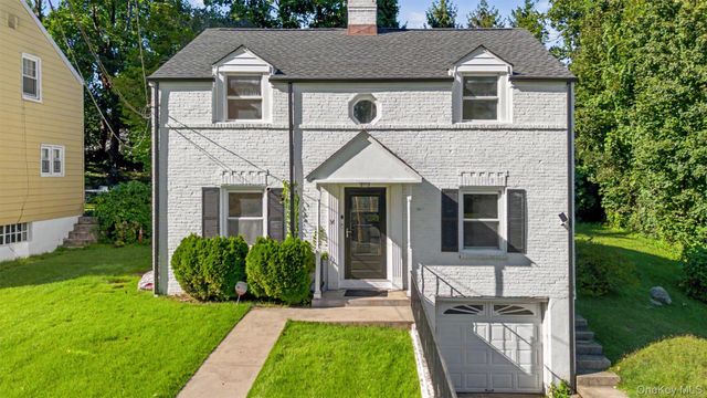 36 Maryton Road, White Plains, NY 10603
