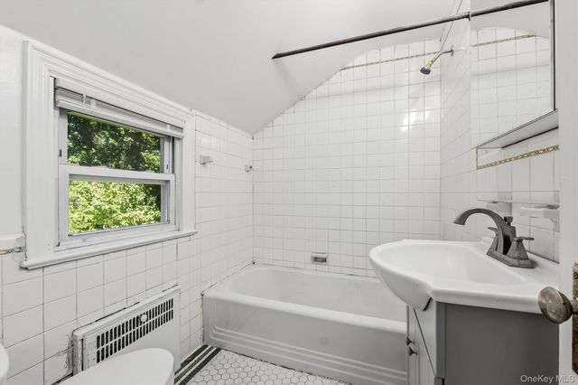 36 Maryton Road, White Plains, NY 10603