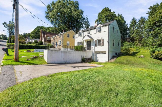 36 Maryton Road, White Plains, NY 10603