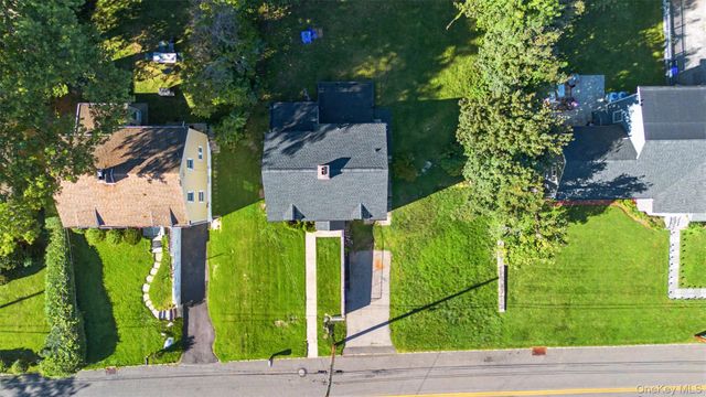 36 Maryton Road, White Plains, NY 10603