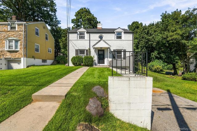 36 Maryton Road, White Plains, NY 10603