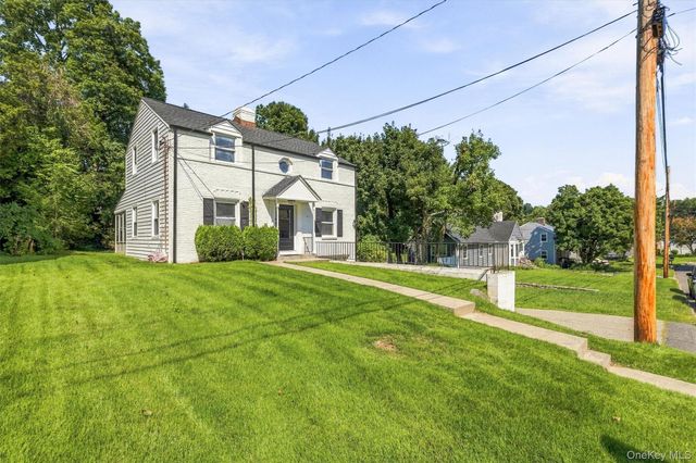 36 Maryton Road, White Plains, NY 10603