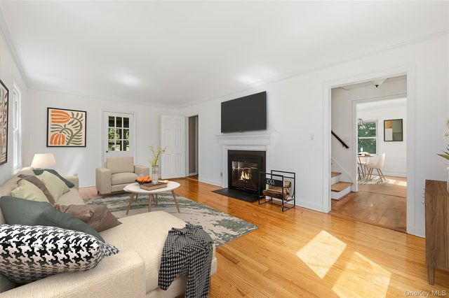 36 Maryton Road, White Plains, NY 10603
