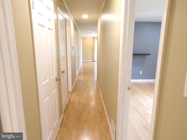5915 PARKRIDGE LN, Alexandria, VA 22310
