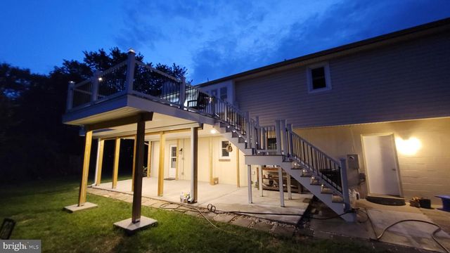 5915 PARKRIDGE LN, Alexandria, VA 22310