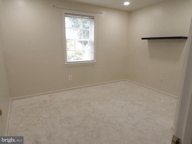 5915 PARKRIDGE LN, Alexandria, VA 22310