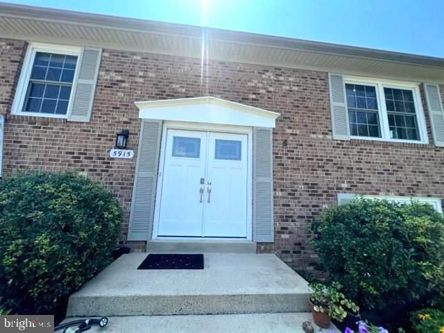 5915 PARKRIDGE LN, Alexandria, VA 22310