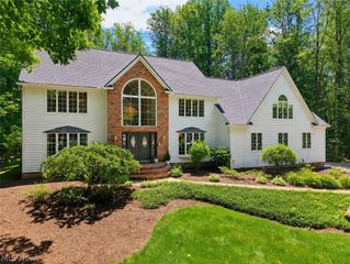 17331 Old Tannery Trail, Chagrin Falls, OH 44023