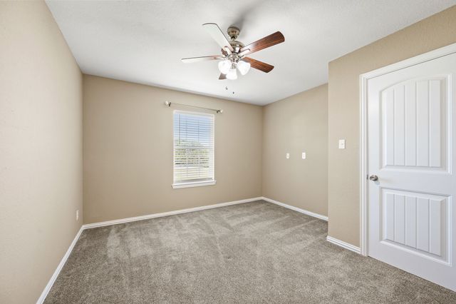 4000 Goliad Drive, Granbury, TX 76048