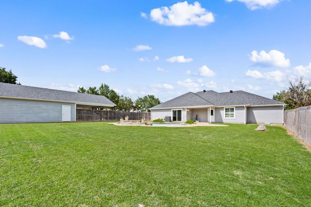 4000 Goliad Drive, Granbury, TX 76048