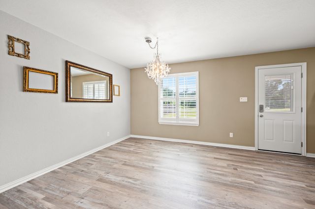 4000 Goliad Drive, Granbury, TX 76048