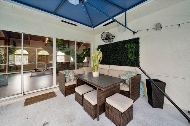 18900 Belview Dr, Cutler Bay, FL 33157