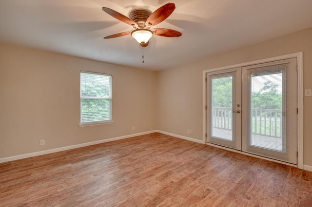 2700 Catalina DR B, Austin, TX 78741