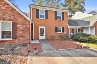235 Williamsburg Way, Fayetteville, GA 30214