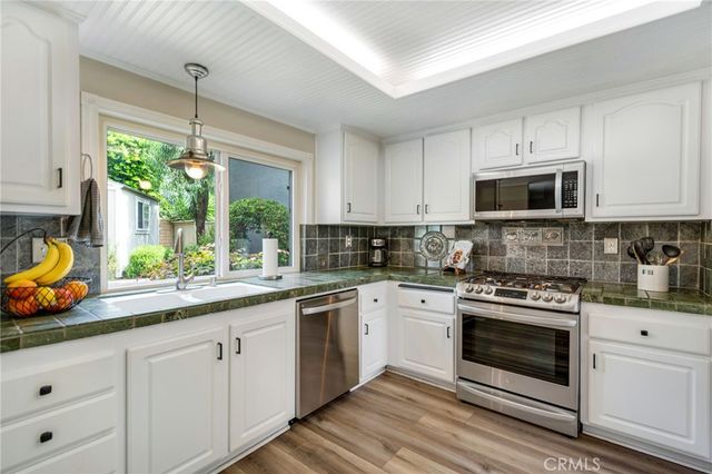 109 Cinnamon Ridge, Brea, CA 92821