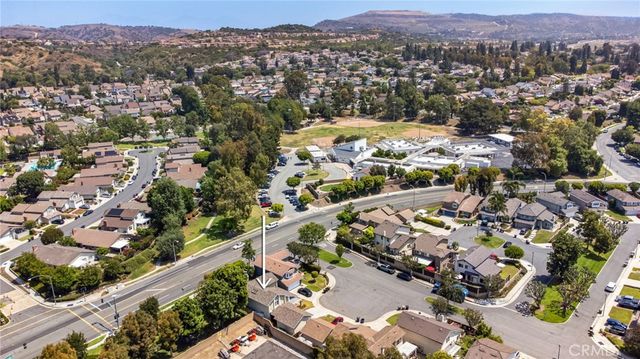 109 Cinnamon Ridge, Brea, CA 92821