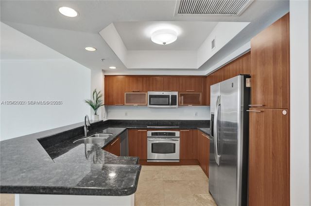 15051 Royal Oaks Lane 2603, North Miami, FL 33181