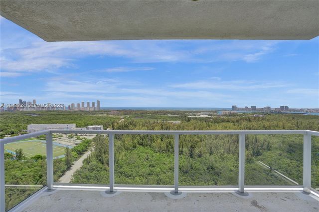 15051 Royal Oaks Lane 2603, North Miami, FL 33181