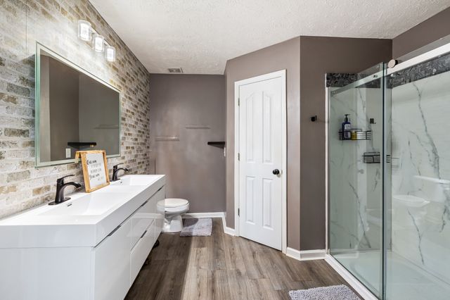 103 Hillview Dr, Woodbury, TN 37190