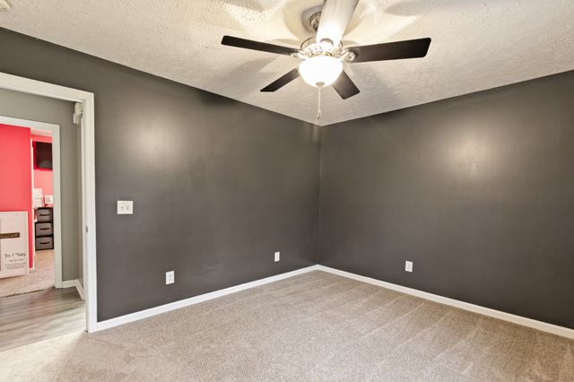 103 Hillview Dr, Woodbury, TN 37190