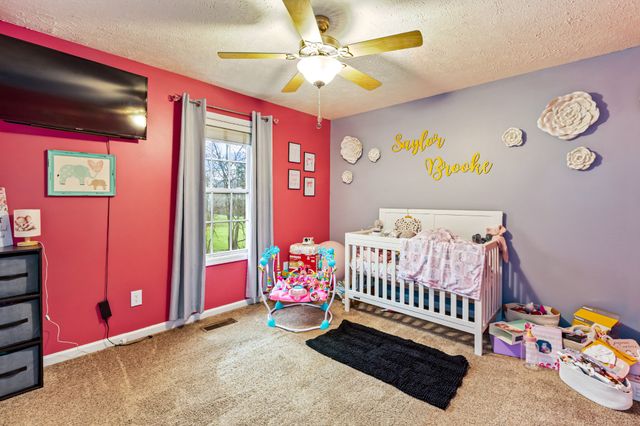 103 Hillview Dr, Woodbury, TN 37190